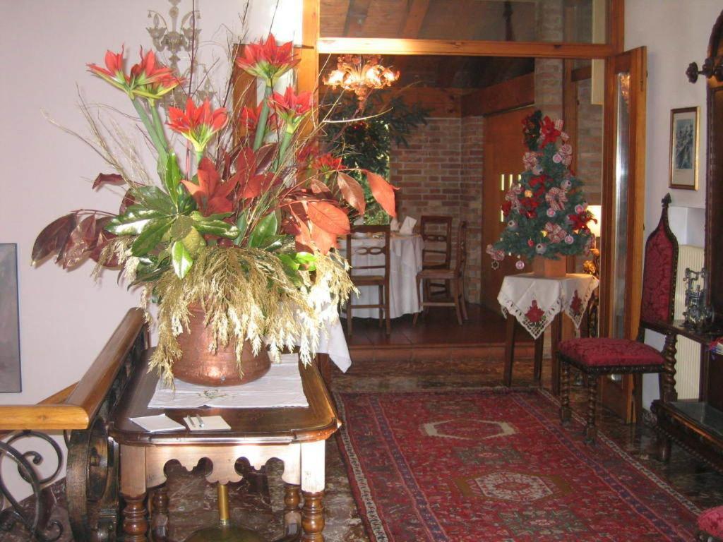 Hotel Del Parco Ristorante Loris Пиеве ди Солиго Екстериор снимка